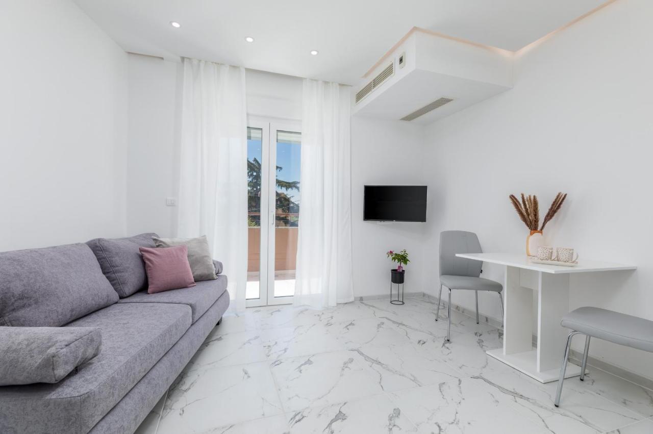 Apartman Knezevic A ฟาชานา ภายนอก รูปภาพ