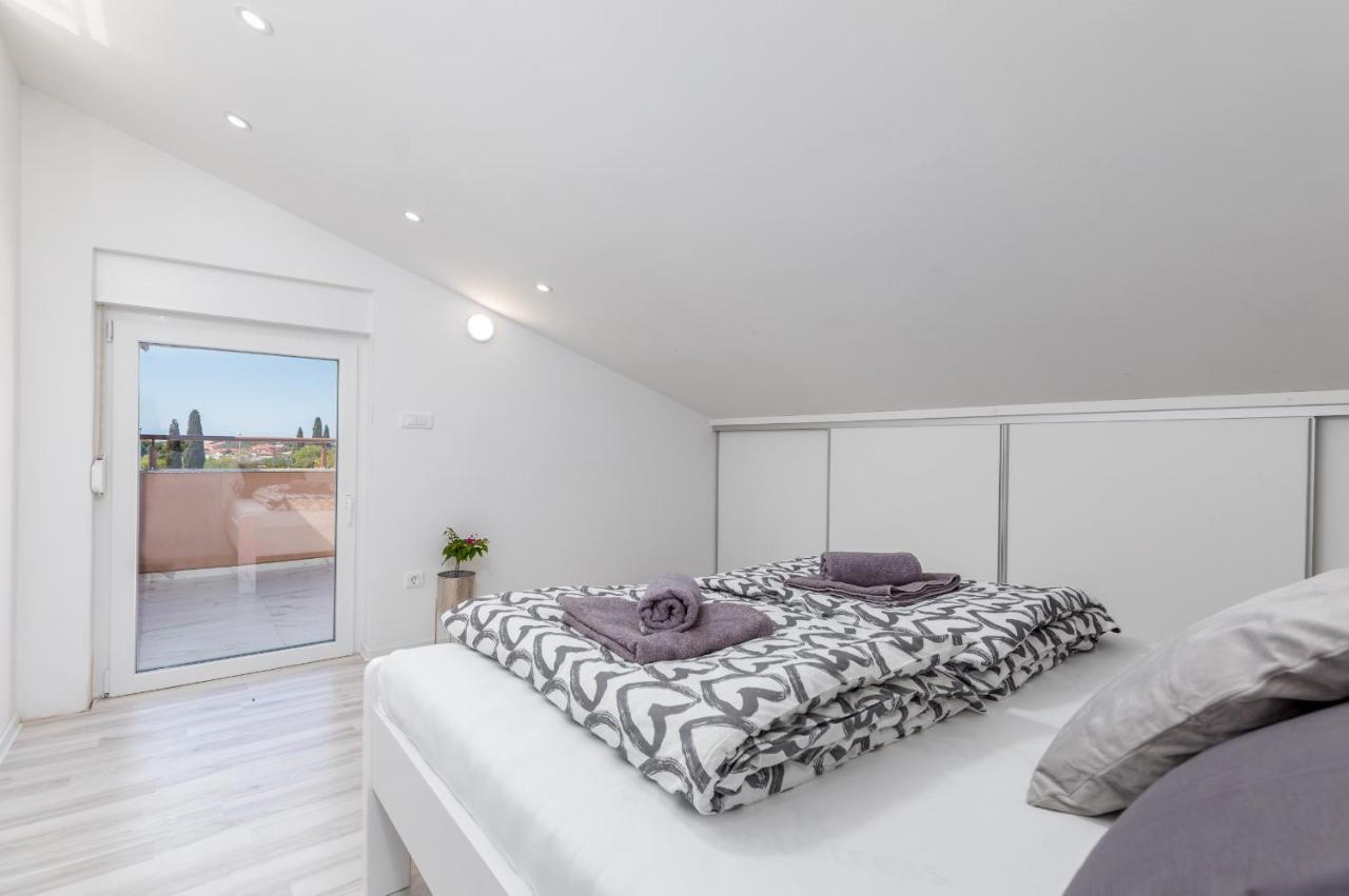 Apartman Knezevic A ฟาชานา ภายนอก รูปภาพ
