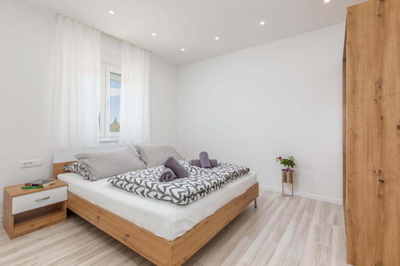 Apartman Knezevic A ฟาชานา ภายนอก รูปภาพ