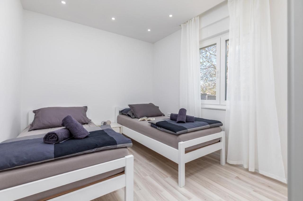 Apartman Knezevic A ฟาชานา ภายนอก รูปภาพ